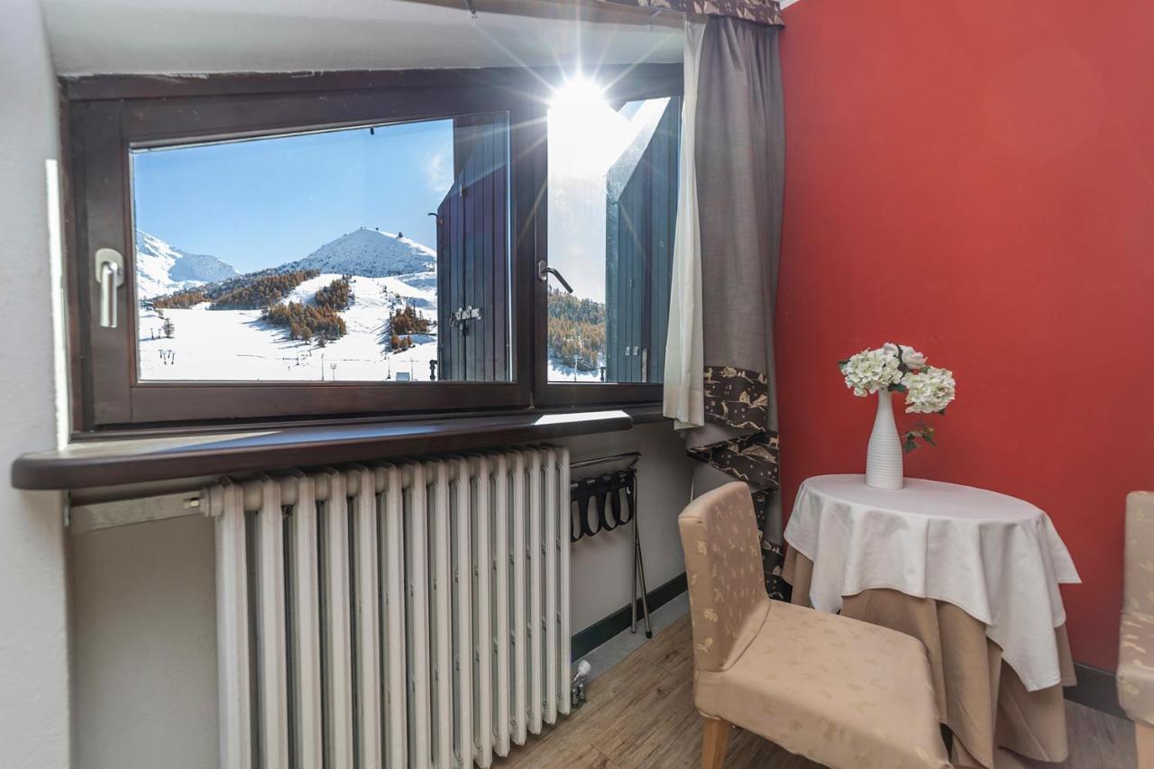 Du Col Hotel 4*